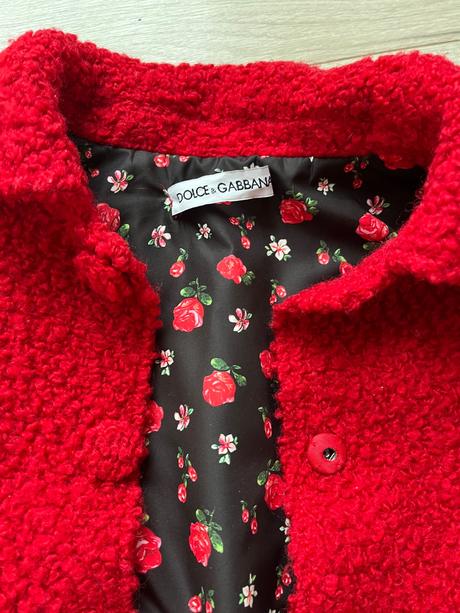 Kabát dolce gabbana, 110