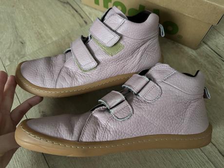 Celorocne clenkove kozene froddo 25,8 cm, froddo,39