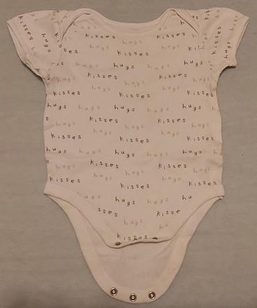 Body s krátkym rukávom "kisses hugs" george 86, george,86