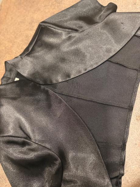 Čierne luxusné bolero veľkosť 36, amisu,s