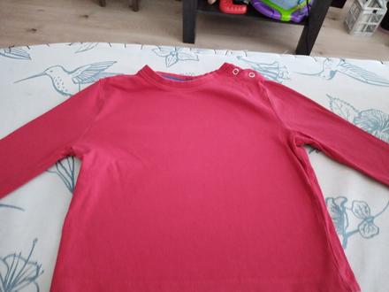 Krasne tricko mam aj modre 80 az 92, lupilu,86