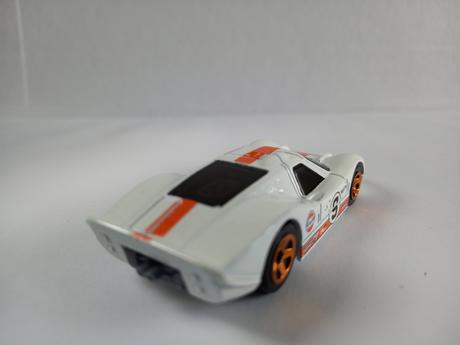 Hot wheels - 1967 ford gt40 mk.iv -gulf,