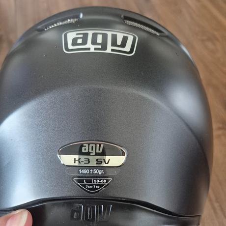 Prilba na moto agv velkosť l, 