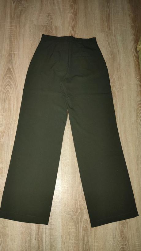 Tmavozelené nohavice, pull&bear,xs