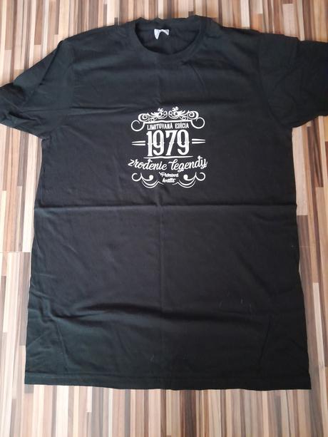 Predám tričko v darčekovom balení, m