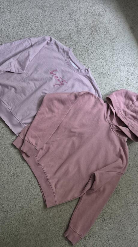 2x mikiny, reserved,152