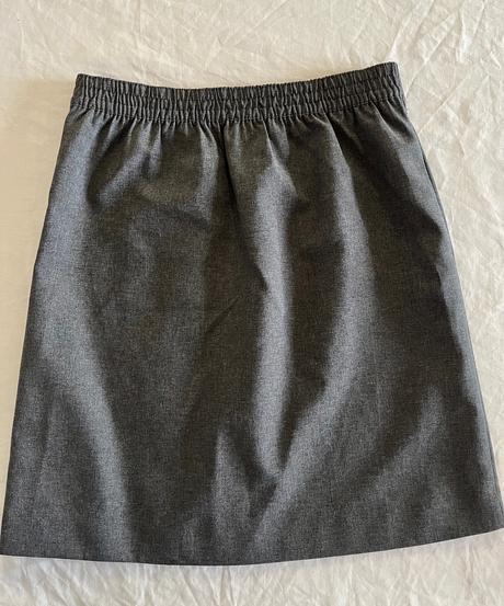 Sivá úzka sukňa vel.134, 134