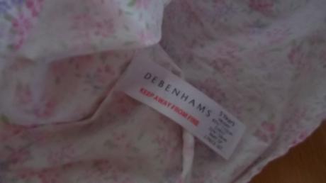 Letné tričko na rameno, debenhams,110