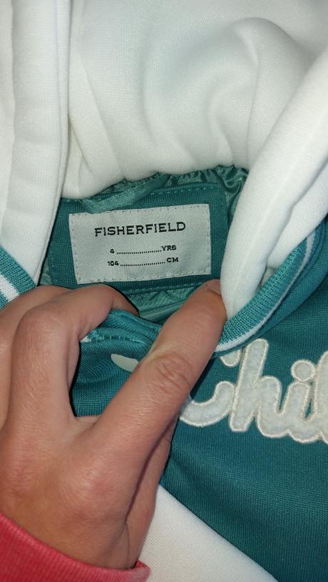 Chlapcenska bombera, 104