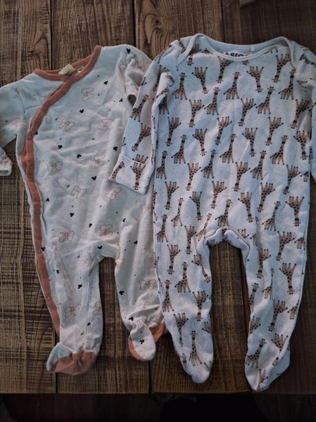 2ks overalov veľkosť 62, tesco,62