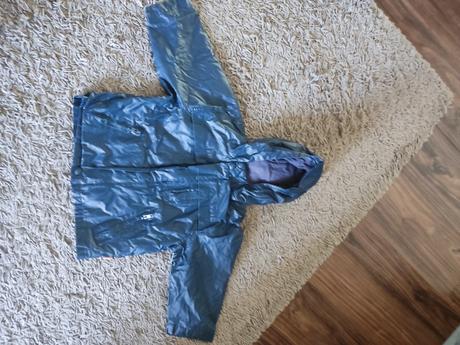 Pogumovana bunda, 92