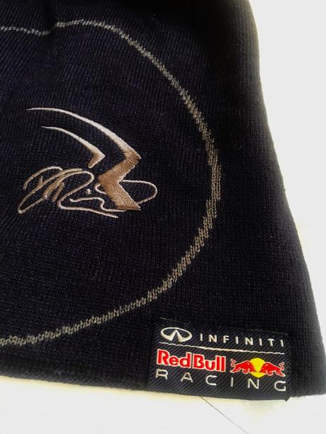 Obojstranná čiapka red bull, xl