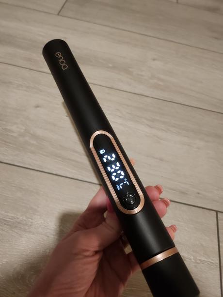 Žehlička na vlasy enoa, 