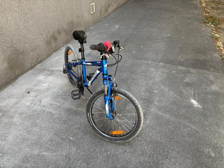 Bicykel specialized 20 (4-8r.), specialized,20