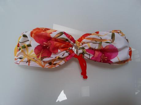 Vrchný diel plaviek, 36