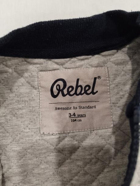 Mikina rebel, rebel,104