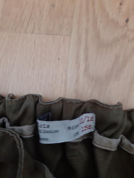 Dievčenské nohavice, zara,152