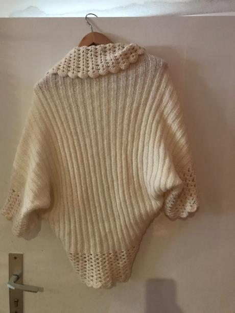 Svetrik, vel. u, zn. mango, mango