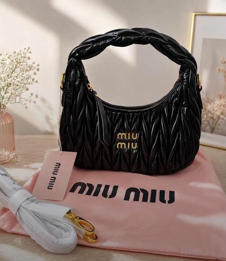 Kabelka miu miu, miu miu
