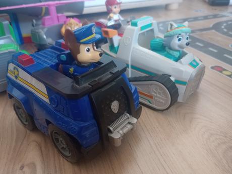 Vozidlá labková patrola, 