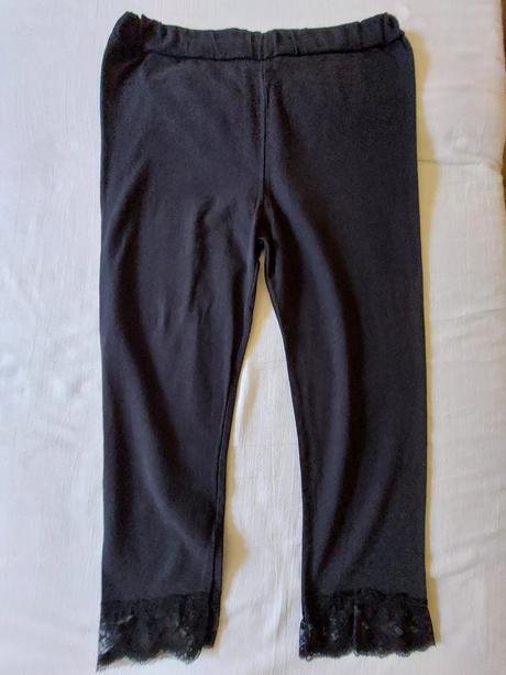 Dievčenské trojštvrťové legíny s čipkou, 158