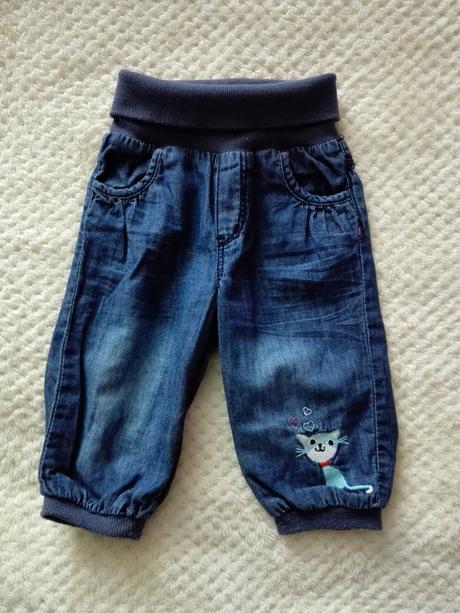 Tenucke rifliky - porastu s babetkom, h&m,68