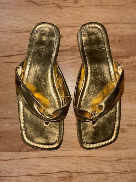 Zlaté šľapky 37/38, 37