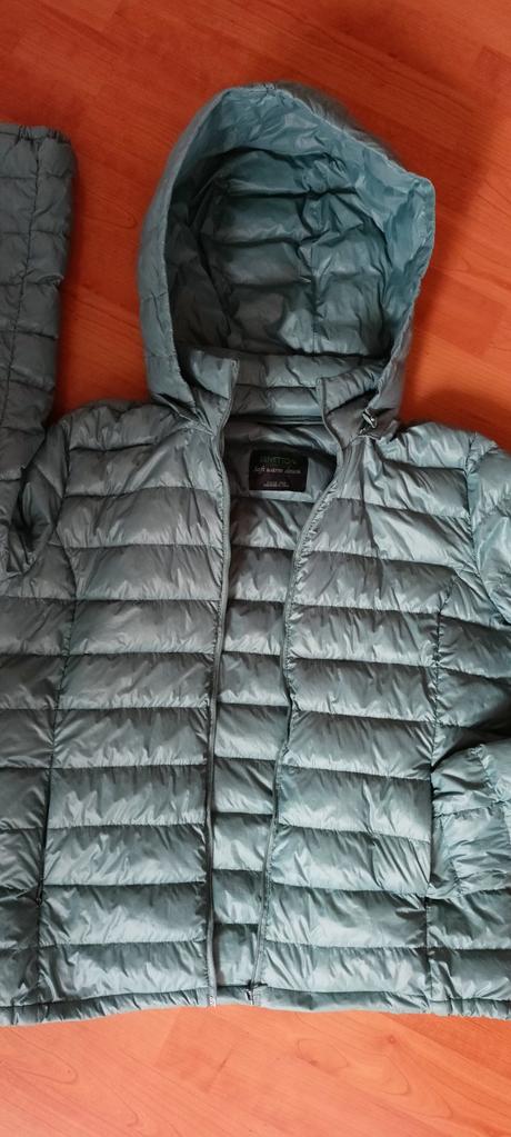 Páperová bunda benetton č.40/42, benetton,42