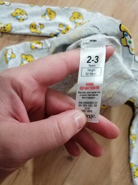 Šatičky macko, george,92