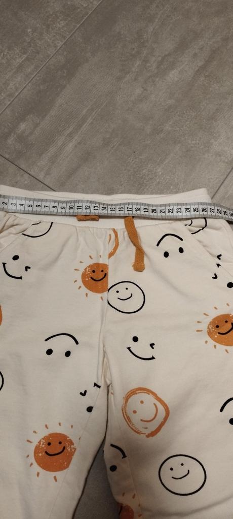 Veľmi teplucke tepláky, 110