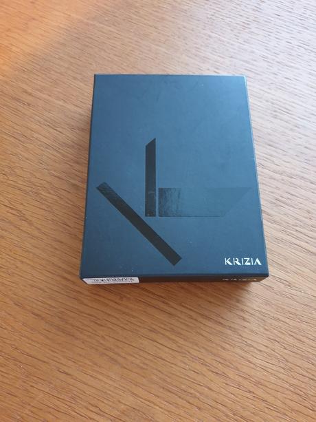 Nova panska kozena penazenka krizia, 