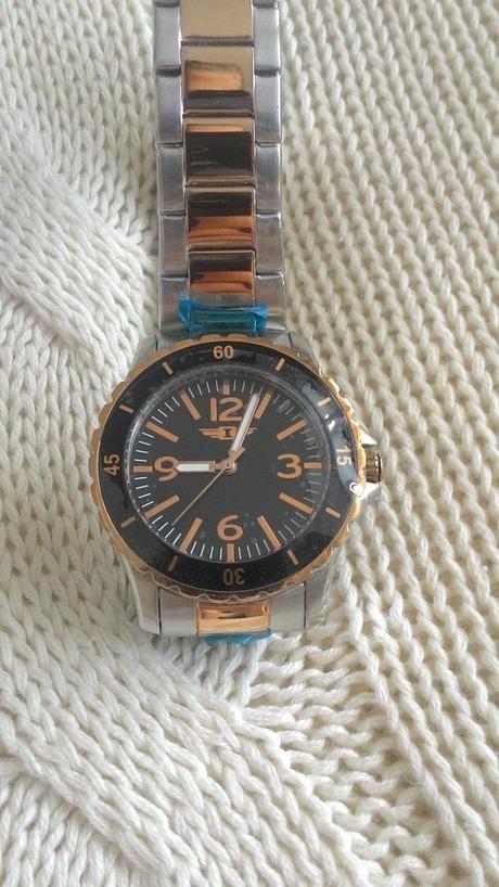 Dámske hodinky invicta rose, 