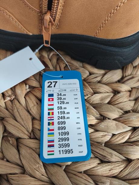 Prechodné 27-28, c&a,27