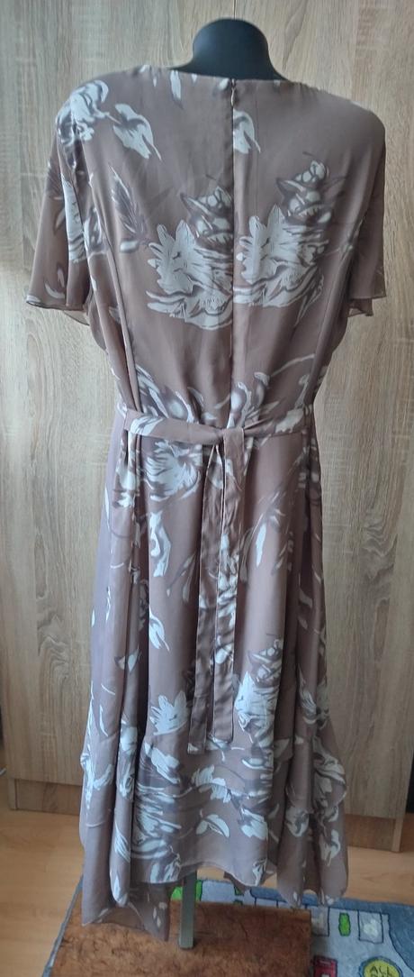 Asymetrické kvetované šaty bonprix, bonprix,52
