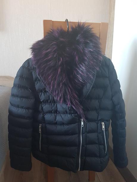 Zimna bunda, s