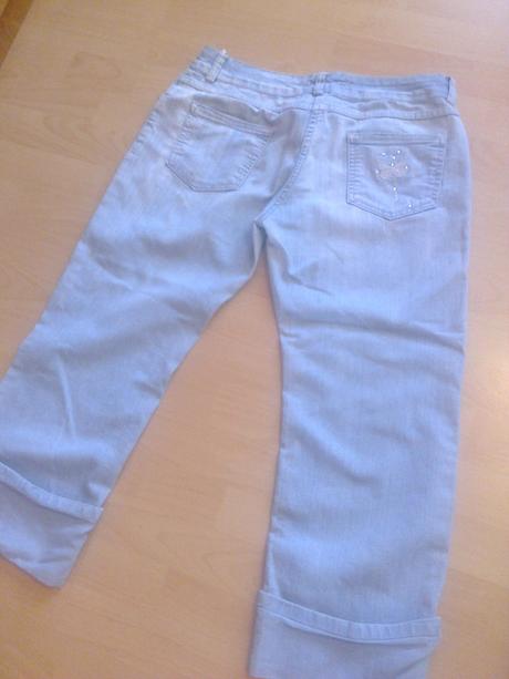 Trištvrťove rifle motylikmi a kamienkami matmazel, 40