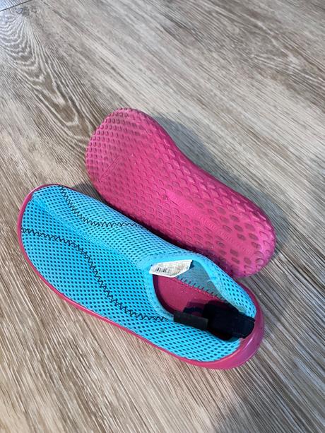 Topánky do vody raz použité, tribord,32