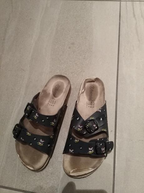 Ortopedické dreváky, 35