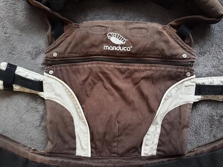 Nosič manduca, manduca