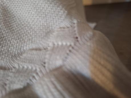 Bielý sveter, mayoral,140