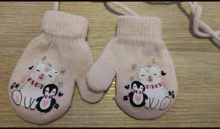 Rukavice snehuliak, 74