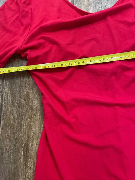 Cervené saty, amisu,36