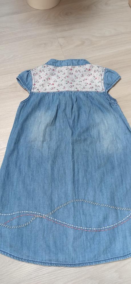 Next šaty s aplikáciou, next,110