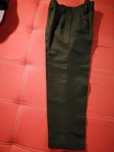 Elegantné nohavice, 134