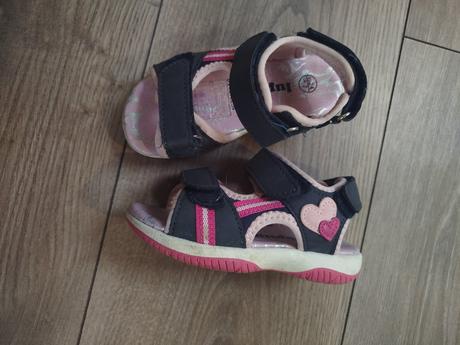 Sandálky, lupilu,24