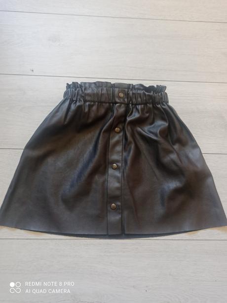 Koženkova sukna, zara,134