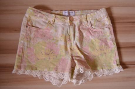 Kratasky, reserved,140