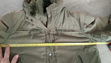 Zelená bunda s kožušinkou, l