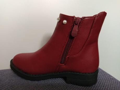 Čižmičky, 33 / 34