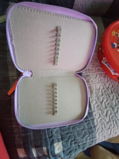 Kvalitny skolsky batoh s peracnikom, 